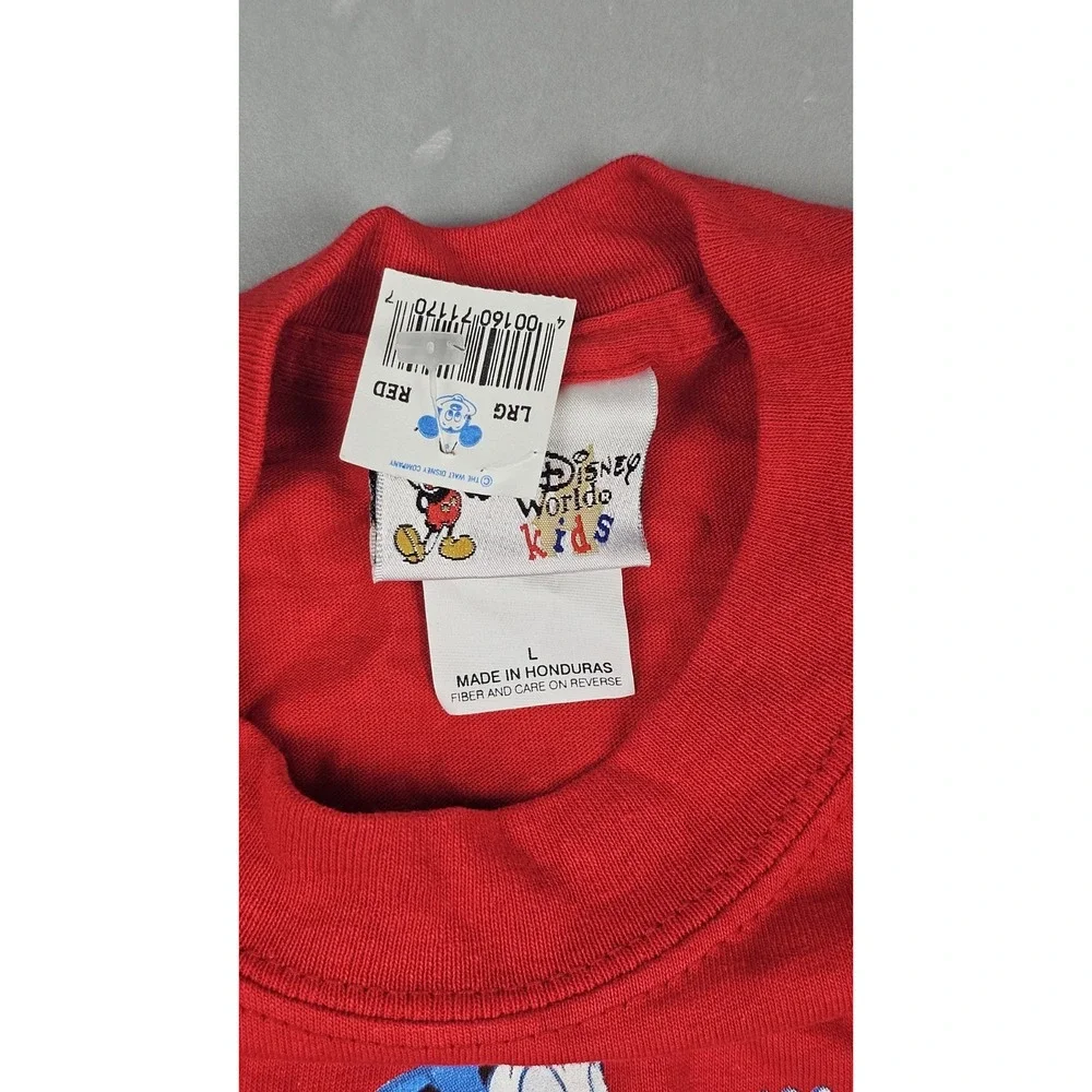 Disney T-Shirt Kids Large Vintage‎ 2000 New Year Red Mickey Goofy Donald Pluto